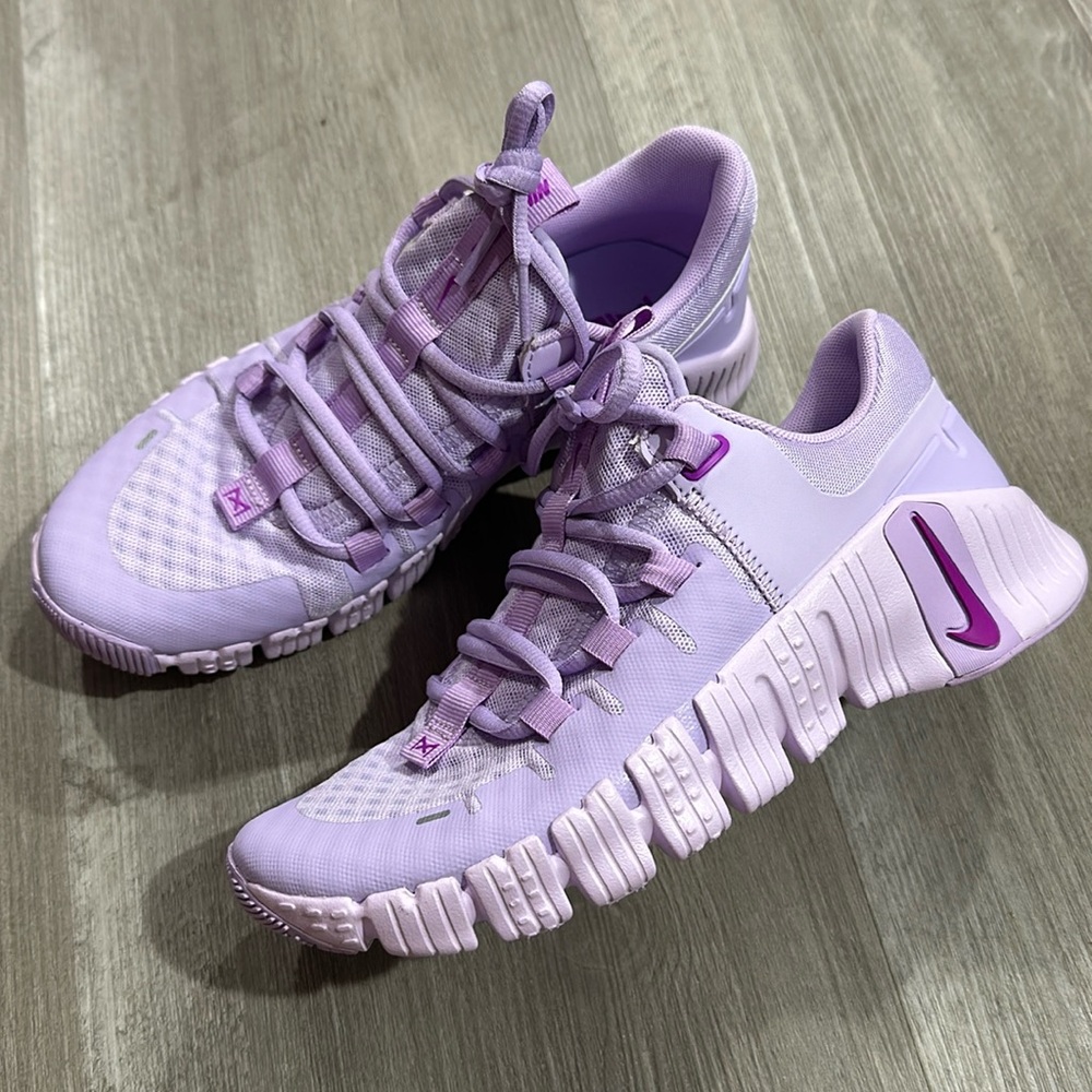 Women's Nike Free Metcon 5 Violet Dust/ Rush Fuchsia DV3950-500